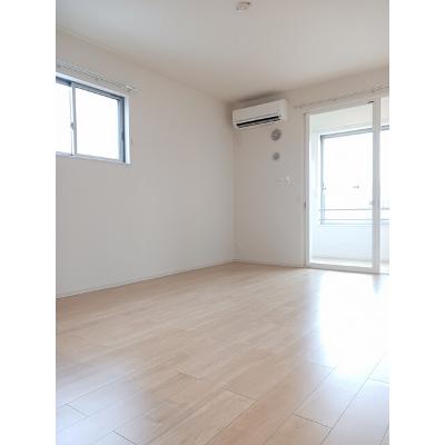 エンジェル　ブーケ 102【管理NO：1-024411301-01020】 ★家具家電は申し込み後に搬入します★の物件写真2