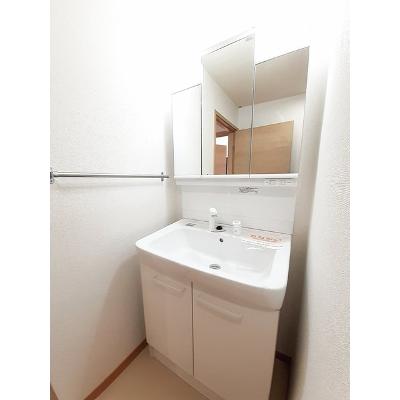 アンソレイエ　Ｂ 201【管理NO：1-010054602-02010】 ★家具家電は申し込み後に搬入します★ ★2026年09月下旬入居可能★の物件写真6