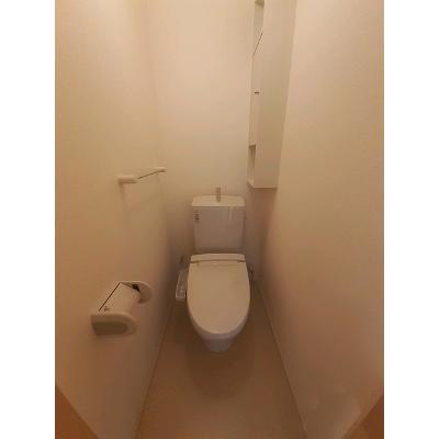 フローラ 203【管理NO：1-019823601-02030】 ★家具家電は申し込み後に搬入します★の物件写真5