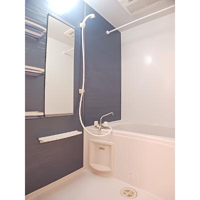 ノイブリーゼⅡ 101【管理NO：1-015548401-01010】 ★家具家電は申し込み後に搬入します★の物件写真4