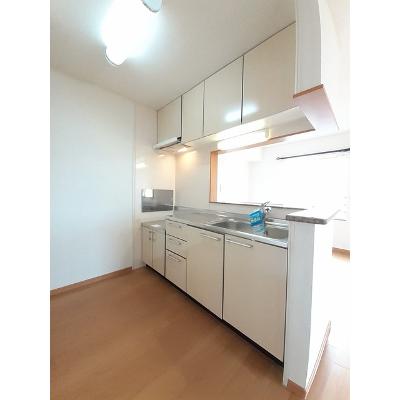 ル　コルヌイエＢ 204【管理NO：1-013336002-02040】 ★家具家電は申し込み後に搬入します★ ★2026年09月下旬入居可能★の物件写真3