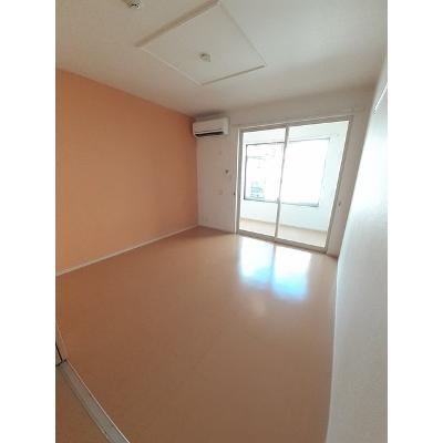 クロシェット　ルーレ 103【管理NO：1-019240601-01030】 ★家具家電は申し込み後に搬入します★ ★2026年10月中旬入居可能★の物件写真2