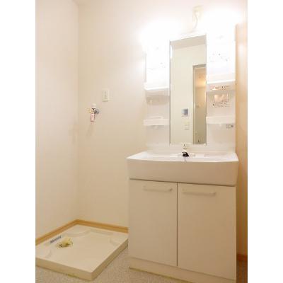 カーサ　フィオーレ　Ⅱ 101【管理NO：1-015755002-01010】 ★家具家電は申し込み後に搬入します★ ★2026年10月中旬入居可能★の物件写真6