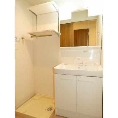 二番館 302【管理NO：1-027003701-03020】 ★家具家電は申し込み後に搬入します★ ★2026年10月中旬入居可能★の物件写真6