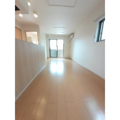 グリーンワールド　Ⅲ 101【管理NO：1-019110301-01010】 ★家具家電は申し込み後に搬入します★ ★2026年09月下旬入居可能★の物件写真2