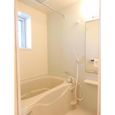 マイネ　ファミーリエ　Ⅰ 201【管理NO：1-017921801-02010】 ★家具家電は申し込み後に搬入します★ ★2026年10月中旬入居可能★の物件写真4
