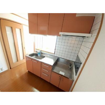 パインヒルズ 201【管理NO：1-012537101-02010】 ★家具家電は申し込み後に搬入します★ ★2026年09月中旬入居可能★の物件写真3