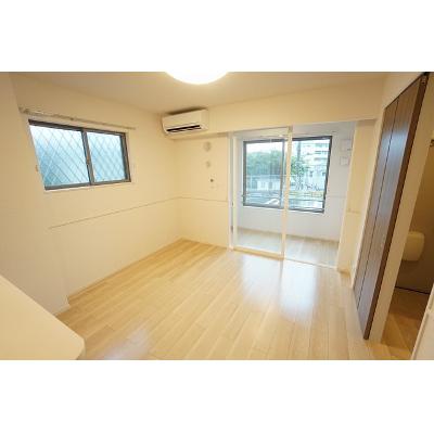 ラフィーネ 105【管理NO：1-025887001-01040】 ★家具家電は申し込み後に搬入します★ ★2026年10月下旬入居可能★の物件写真2