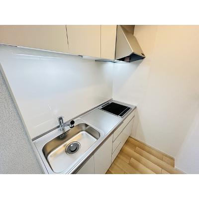 プロムナード春日Ⅱ 201【管理NO：1-028302801-02010】 ★家具家電は申し込み後に搬入します★ ★2026年09月上旬入居可能★の物件写真3