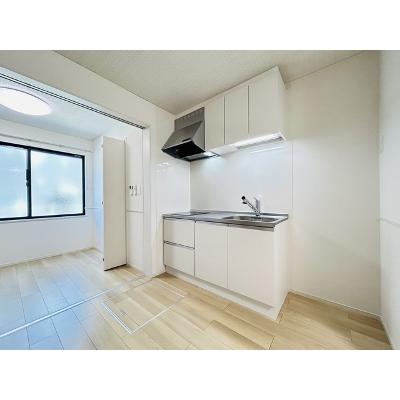 プロムナード春日Ⅱ 103【管理NO：1-028302801-01030】 ★家具家電は申し込み後に搬入します★ ★2026年09月上旬入居可能★の物件写真3