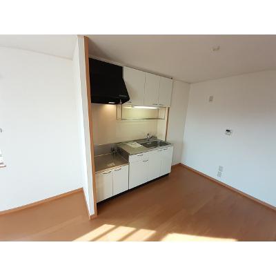 メゾン　メルヴェイユー 201【管理NO：1-015113001-02010】 ★家具家電は申し込み後に搬入します★ ★2026年10月中旬入居可能★の物件写真3