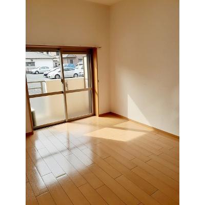 エルモソ　ピソ 105【管理NO：1-015426401-01050】 ★家具家電は申し込み後に搬入します★ ★2026年10月上旬入居可能★の物件写真2