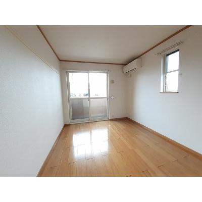 ボヌールⅡ 103【管理NO：1-013378701-01030】 ★家具家電は申し込み後に搬入します★ ★2026年09月下旬入居可能★の物件写真2