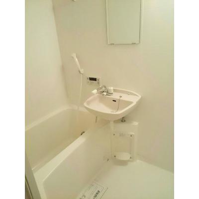 マイルストーン石名坂 301【管理NO：1-010235201-03010】 ★家具家電は申し込み後に搬入します★ ★2026年11月中旬入居可能★の物件写真4