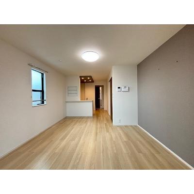 カーサ・アルバ 206【管理NO：1-026658201-02060】 ★家具家電は申し込み後に搬入します★ ★2026年10月中旬入居可能★の物件写真2