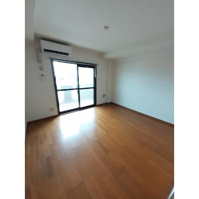 コムフォートワン 303【管理NO：1-010489001-03030】 ★家具家電は申し込み後に搬入します★ ★2026年10月上旬入居可能★の物件写真2