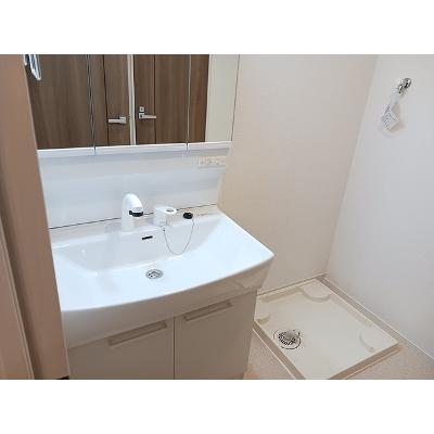 ノイエ　ハイマート 103【管理NO：1-028639801-01030】 ★家具家電は申し込み後に搬入します★ ★2026年10月上旬入居可能★の物件写真6