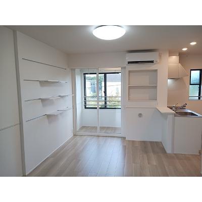 アンフィニ　アムールⅠ 202【管理NO：1-028512401-02020】 ★家具家電は申し込み後に搬入します★ ★2026年09月下旬入居可能★の物件写真2