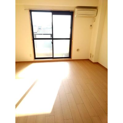 ゾーナ・ヴェルデ 302【管理NO：1-011889201-03020】 ★家具家電は申し込み後に搬入します★ ★2026年09月上旬入居可能★の物件写真2