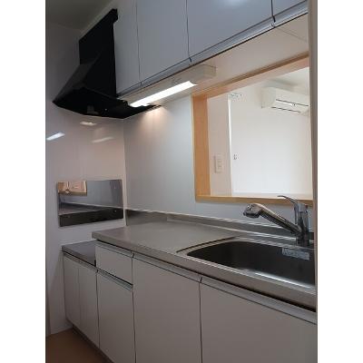 グレイスヴィラⅢ 103【管理NO：1-018988101-01030】 ★家具家電は申し込み後に搬入します★ ★2026年09月上旬入居可能★の物件写真3