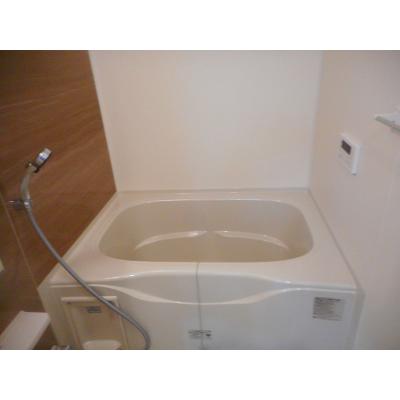 さくら 102【管理NO：1-025577601-01020】 ★家具家電は申し込み後に搬入します★ ★2026年10月中旬入居可能★の物件写真4
