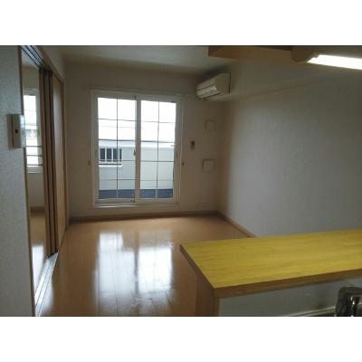 サンタ　モニカ 202【管理NO：1-015692801-02020】 ★家具家電は申し込み後に搬入します★ ★2026年10月中旬入居可能★の物件写真2