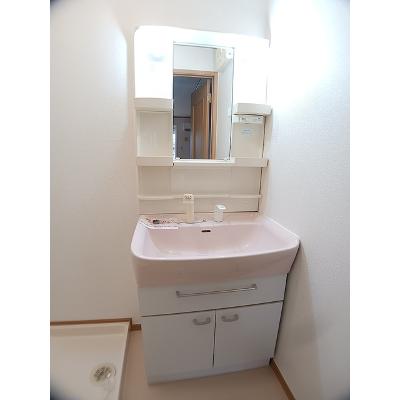 グレース尾崎 101【管理NO：1-013112701-01010】 ★家具家電は申し込み後に搬入します★の物件写真6