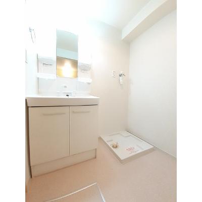 ブリリオ 202【管理NO：1-019273501-02020】 ★家具家電は申し込み後に搬入します★ ★2026年09月下旬入居可能★の物件写真6