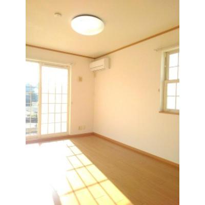 モーント　シャイン　Ａ 103【管理NO：1-012686901-01030】 ★家具家電は申し込み後に搬入します★ ★2026年10月中旬入居可能★の物件写真2