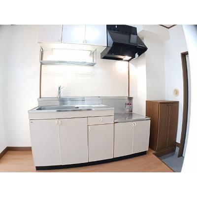 陽々館 106【管理NO：1-007960101-01060】 ★家具家電は申し込み後に搬入します★ ★2026年09月下旬入居可能★の物件写真3
