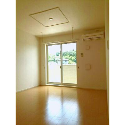 フォレストＡ 102【管理NO：1-016643101-01020】 ★家具家電は申し込み後に搬入します★ ★2026年10月中旬入居可能★の物件写真2