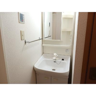 ファミリーヌⅠ 201【管理NO：1-011971101-02010】 ★家具家電は申し込み後に搬入します★の物件写真6