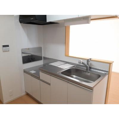 エターナル 302【管理NO：1-018414001-03020】 ★家具家電は申し込み後に搬入します★ ★2026年10月中旬入居可能★の物件写真3