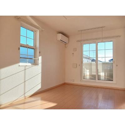 ファイン 204【管理NO：1-016587601-02040】 ★家具家電は申し込み後に搬入します★ ★2026年10月上旬入居可能★の物件写真2