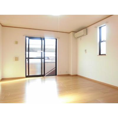 プレッソ　モルティ 104【管理NO：1-013163901-01040】 ★家具家電は申し込み後に搬入します★ ★2026年10月上旬入居可能★の物件写真2