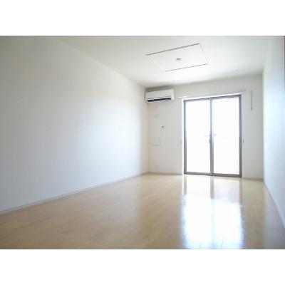 Ｓｕｎｎｙ　Ｆｌａｔ　Ｂ 102【管理NO：1-020860102-01020】 ★家具家電は申し込み後に搬入します★ ★2026年10月上旬入居可能★の物件写真2