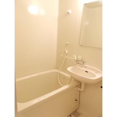 エルディムグリーンハイツ９３ 103【管理NO：1-004082901-01030】 ★家具家電は申し込み後に搬入します★ ★2026年10月上旬入居可能★の物件写真4