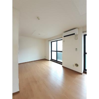 ＣＯＵＲＴーＹＡＲＤ三橋公園Ｄ 104【管理NO：1-009669904-01040】 ★家具家電は申し込み後に搬入します★ ★2026年09月中旬入居可能★の物件写真2