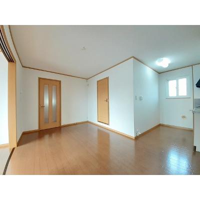 ラフレシールＢ 203【管理NO：1-012012202-02030】 ★家具家電は申し込み後に搬入します★ ★2026年10月下旬入居可能★の物件写真2