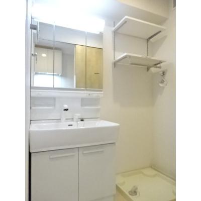 シャイニー 204【管理NO：1-026655301-02040】 ★家具家電は申し込み後に搬入します★ ★2026年10月上旬入居可能★の物件写真6