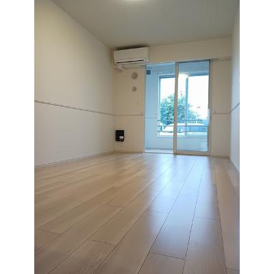 キッサ　Ⅱ 102【管理NO：1-026043702-01020】 ★家具家電は申し込み後に搬入します★ ★2026年10月上旬入居可能★の物件写真2