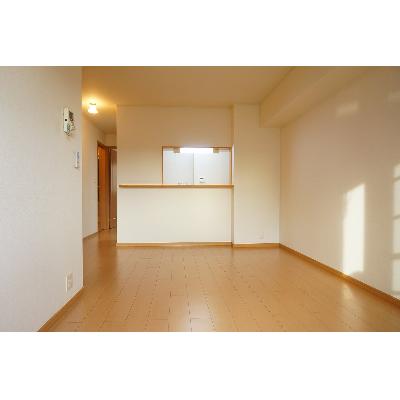 ル・シュマンＢ 102【管理NO：1-014659402-01020】 ★家具家電は申し込み後に搬入します★ ★2026年10月中旬入居可能★の物件写真2