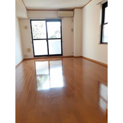 コウチターナ 103【管理NO：1-012969201-01030】 ★家具家電は申し込み後に搬入します★ ★2026年09月下旬入居可能★の物件写真2