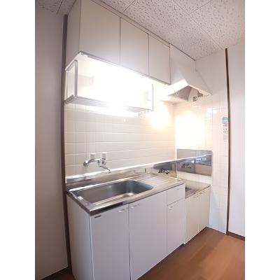 ガーデンヒルズ 101【管理NO：1-004665601-01010】 ★家具家電は申し込み後に搬入します★の物件写真3