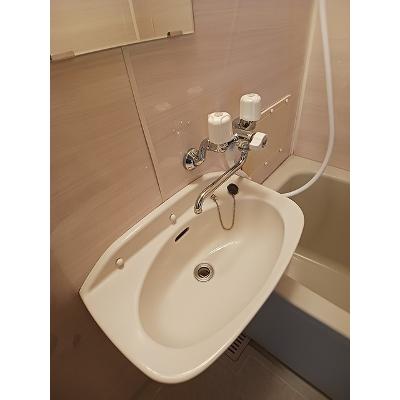 ガーデンヒルズ 101【管理NO：1-004665601-01010】 ★家具家電は申し込み後に搬入します★の物件写真6
