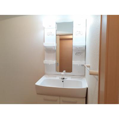 リラリード　Ｂ 201【管理NO：1-016906002-02010】 ★家具家電は申し込み後に搬入します★ ★2026年10月上旬入居可能★の物件写真6
