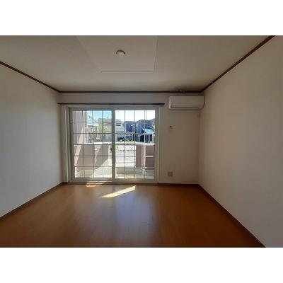 メゾンＪＥＲＲＹ 102【管理NO：1-011320001-01020】 ★家具家電は申し込み後に搬入します★ ★2026年10月中旬入居可能★の物件写真2