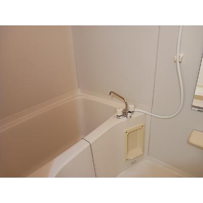 サザン・クロス 103【管理NO：1-005215201-01030】 ★家具家電は申し込み後に搬入します★の物件写真4