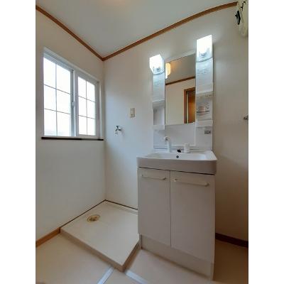 トマト館 102【管理NO：1-006987601-01020】 ★家具家電は申し込み後に搬入します★ ★2026年10月中旬入居可能★の物件写真6