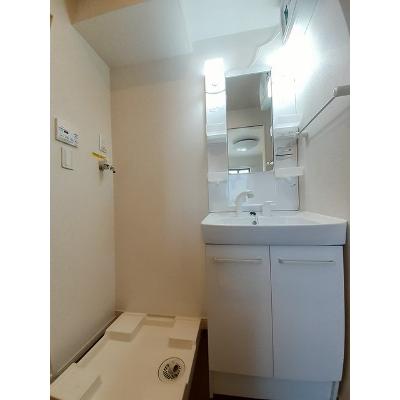 エアリー向山 201【管理NO：1-021736601-02010】 ★家具家電は申し込み後に搬入します★ ★2026年09月中旬入居可能★の物件写真6